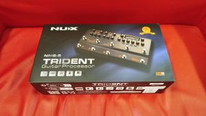 Nux Trident NME5 Pedaliera Multieffetto Modeler per Chitarra CONTO VENDITA